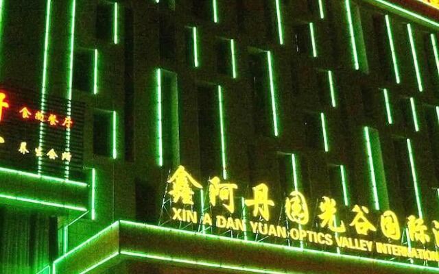 Xin A Dan Yuan Optics Valley International Hotel