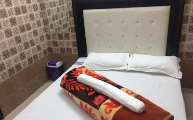 Hotel Kapoor-Golden Temple