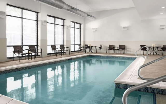 Hyatt Place Pittsburgh-North Shore