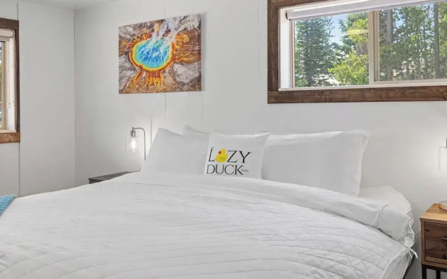 The Lazy Duck Inn