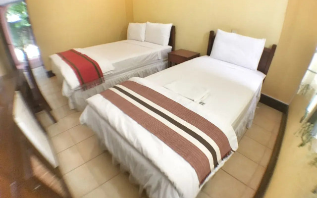 Casa Dona Emilia Bed and Breakfast