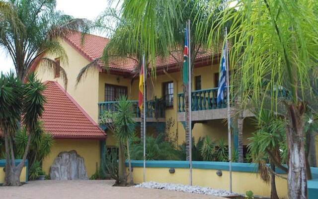 Makalani Hotel