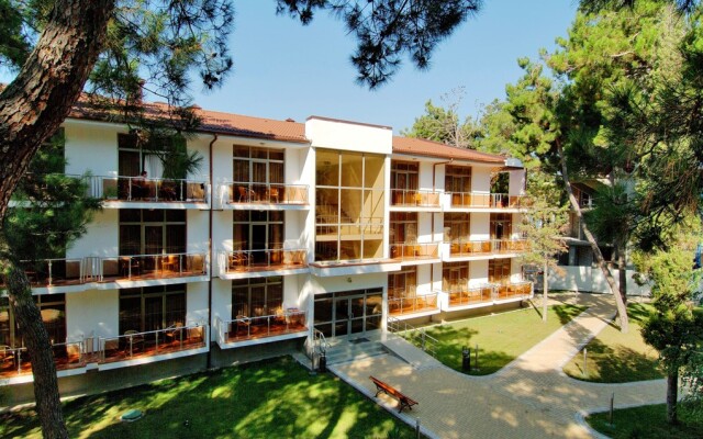 "Приморье" Grand Resort Hotel