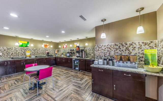 Quality Inn Glenpool - Tulsa