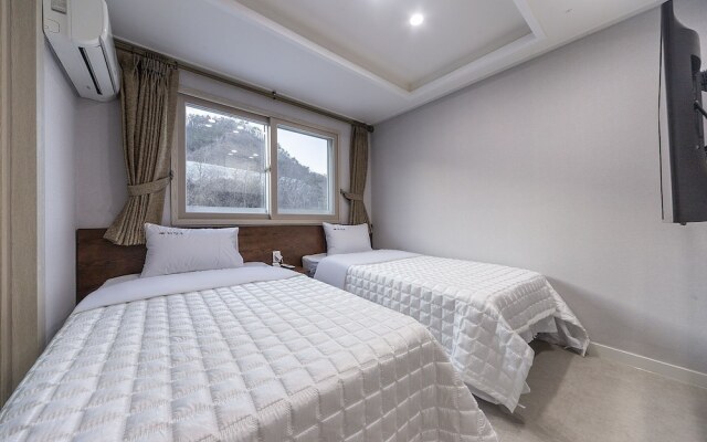 Gyeongju Haedameun Hotel