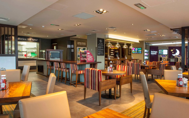 Premier Inn Wrexham City Centre