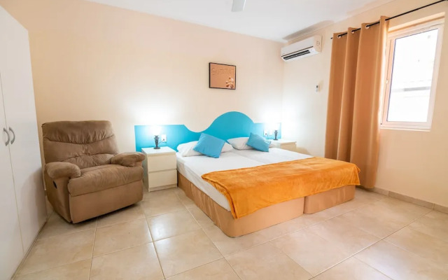 Aqua Viva Suites