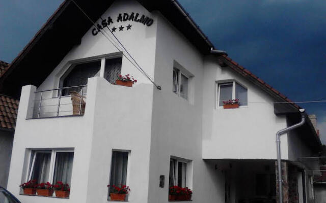 Casa Adalmo