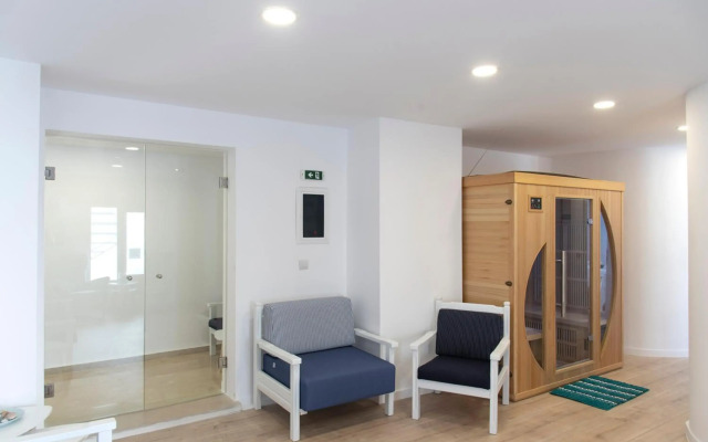Naiades Marina Hotel
