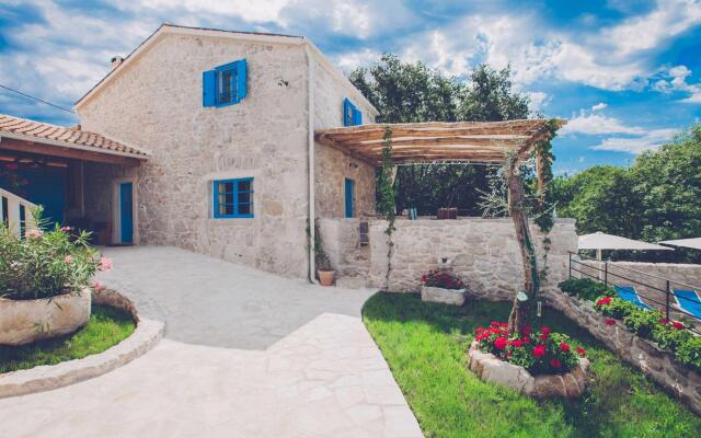 Villa DELUXE in Gabonjin