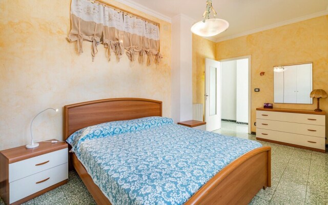 Stunning Apartment in Camporosso With 2 Bedrooms and Wifi