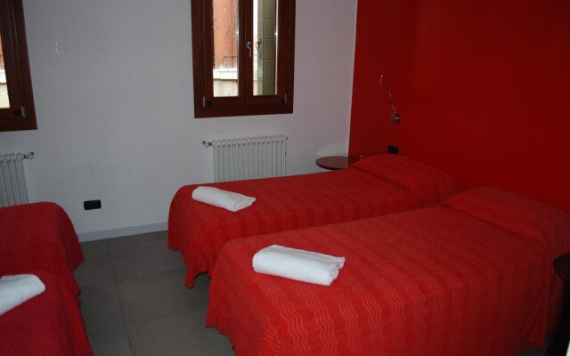 Hotel San Geremia