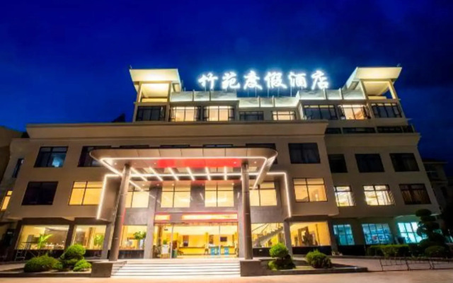 Shunchang Zhuyuan Resort Hotel