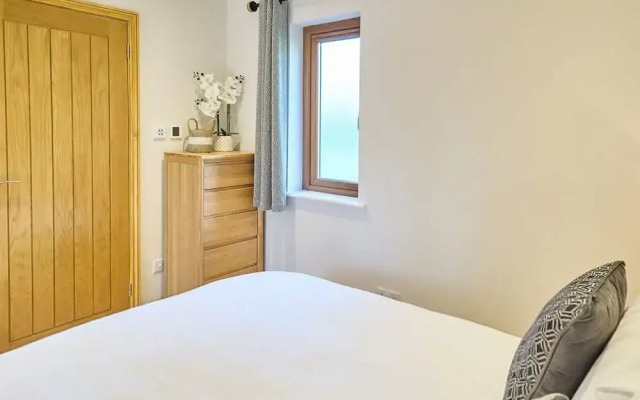 Host Stay Willow Barn