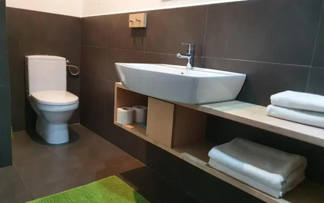 Barcelona Rooms&Restaurant