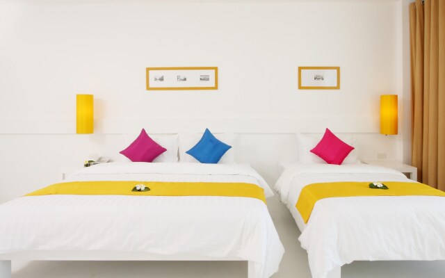 The Old Phuket - Karon Beach Resort