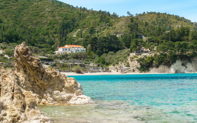 Armonia Bay Hotel