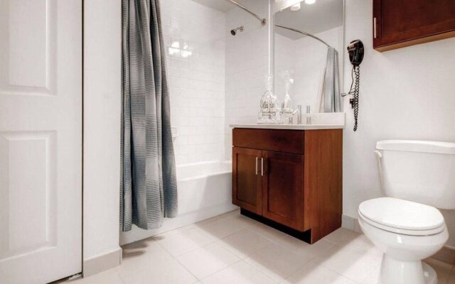 Global Luxury Suites in Boca Raton