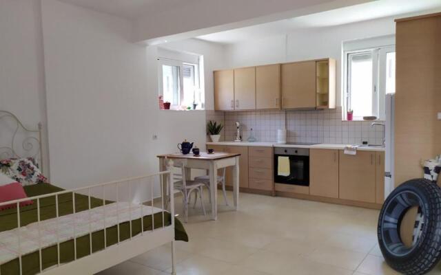 70 m from the sea cozy spacious studio