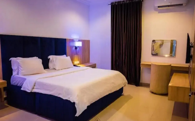 Lavani Apartment and Suites