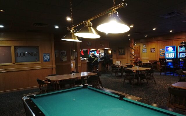 The Ritz Cafe and Motor Inn