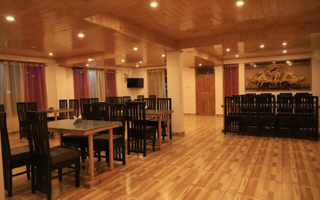Seven Hills Resort