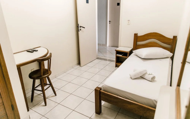 Oasis Hotel FlorianA³polis