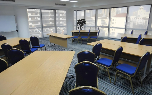 Nanying Hotel