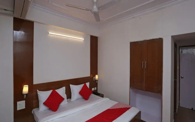Oyo Flagship 23607 Kailash Residency
