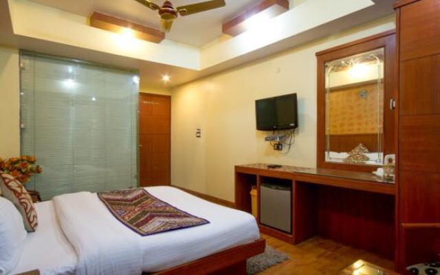 Hotel Shiv Dev International