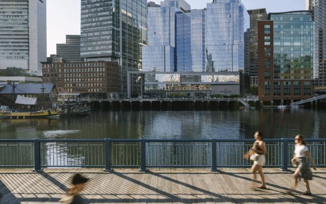 Pierce Boston by Sonder