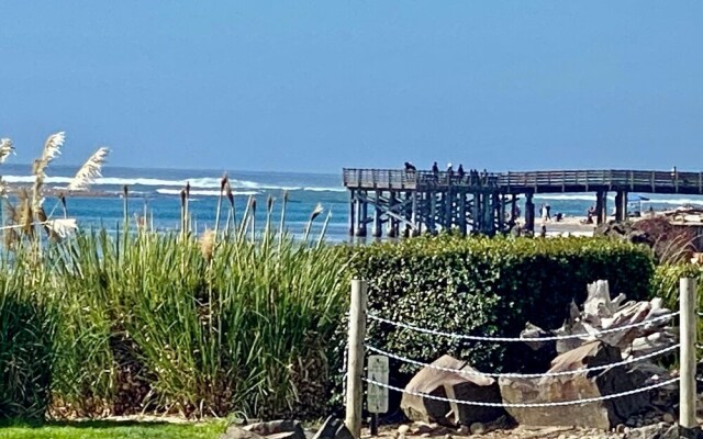 Waters Edge 101 Ocean Front