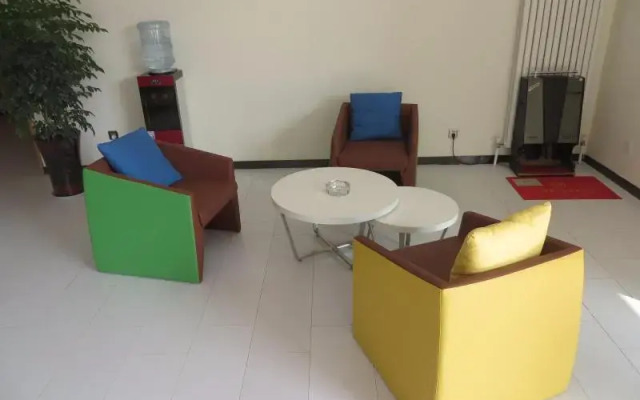 7 Days Inn Taian Dongpingxi Hualian