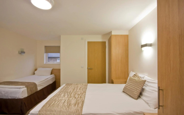 Queens Hotel