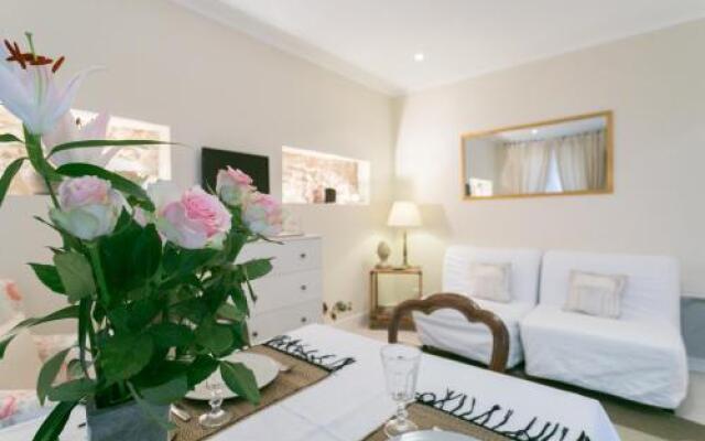 Quartier Latin Apartments