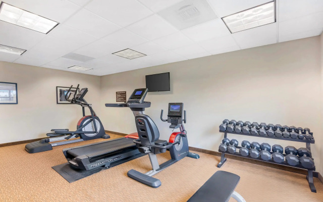 Sleep Inn & Suites Devils Lake