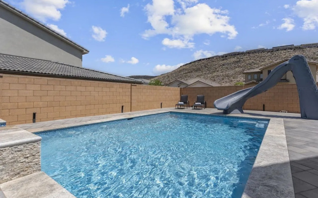 The Splash Yard 5 Bedroom Home