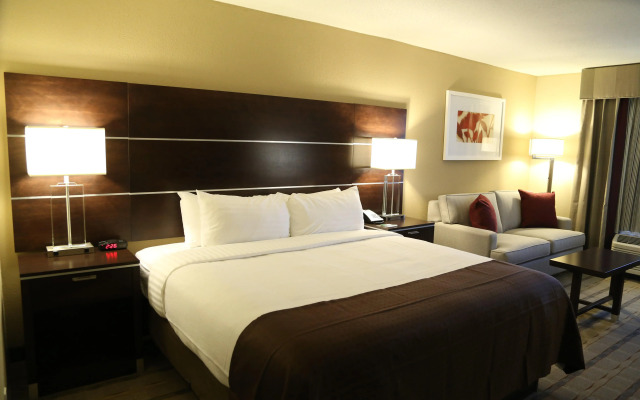 Holiday Inn Charlotte Airport, an IHG Hotel