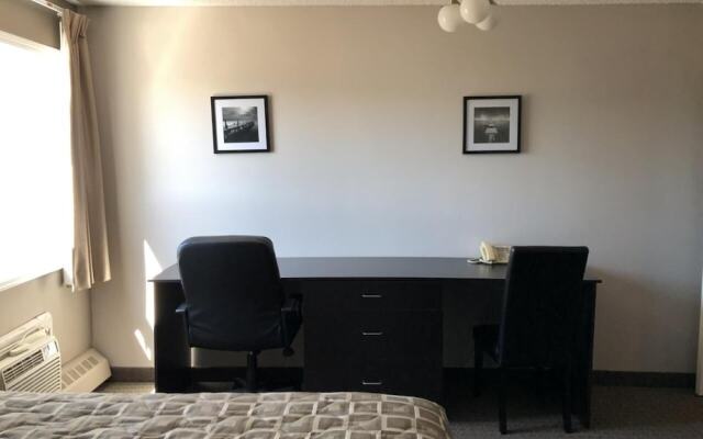 Arbour Ridge Inn & Suites