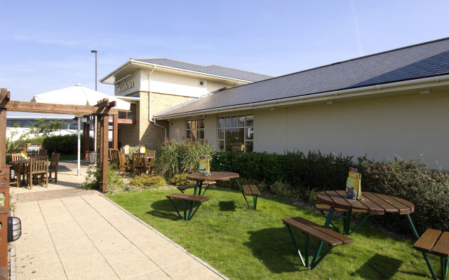 Premier Inn  Gloucester Business Park