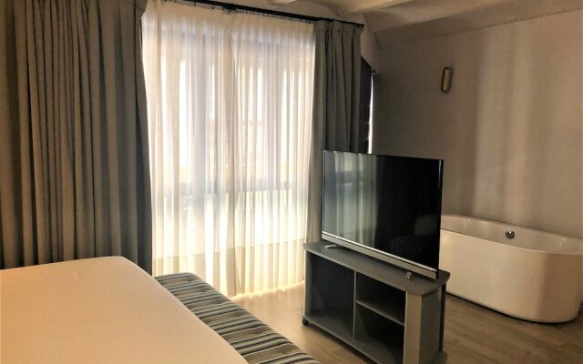 Apartamentos Hom Sevilla