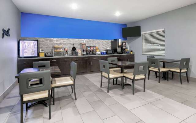 Days Inn by Wyndham Zachary LA