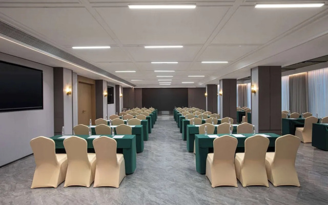 Ramada Encore By Wyndham Qingyuan Liannan