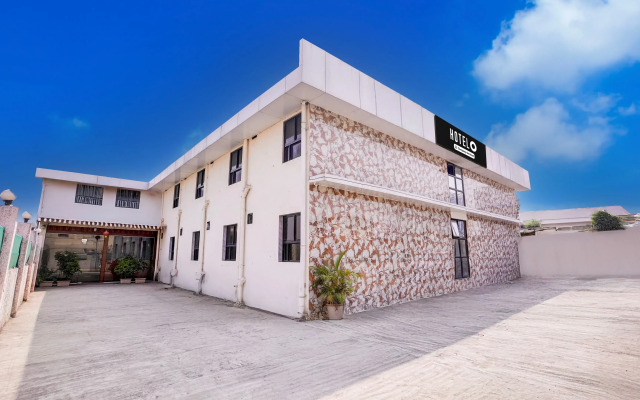 Super Hotel O Palava Dombivali