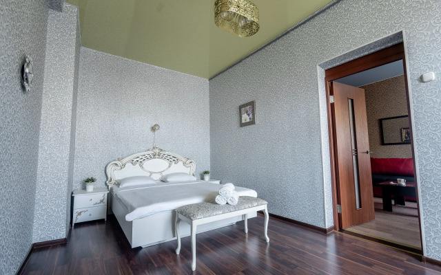 Апартаменты Твой Остров на Независимости