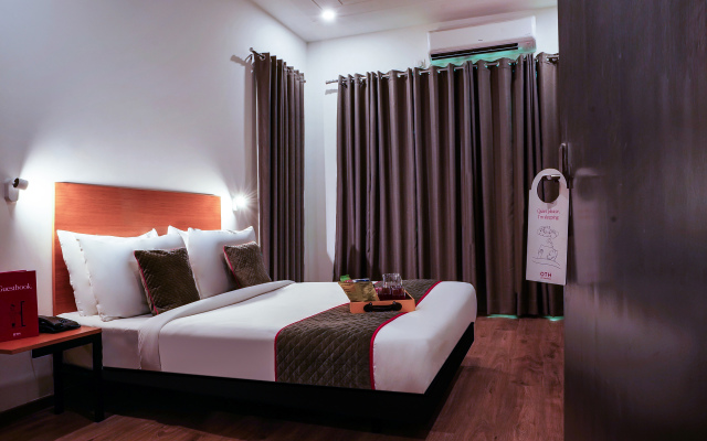 OYO Rooms Near Galleria Market