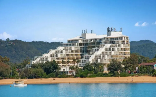 Hinterland Luxury - 1 Bedroom Hinterland View Apt