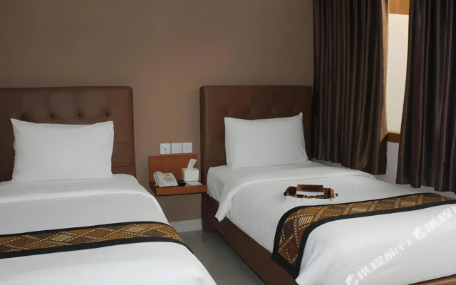 Mr. J Hotel