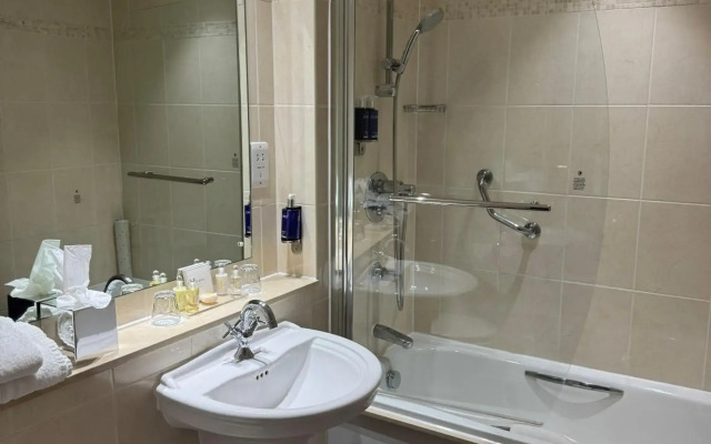 Macdonald Berystede Hotel
