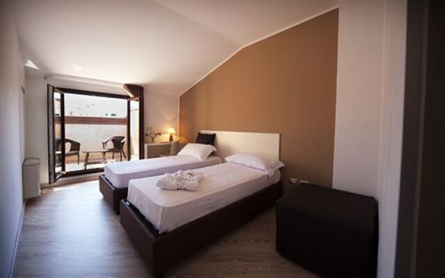 La Terrazza Sul Porto - Guest House
